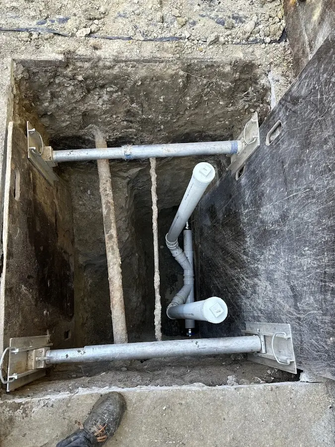 Experienced plumber completing Gas Line Repair work in Melvindale